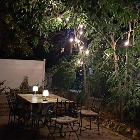 Chez Annie D'hôte Quarto em Acomodações Particulares *